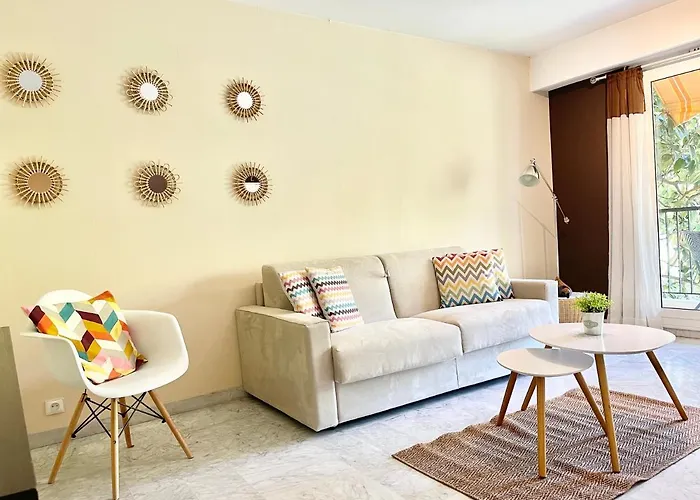 Les Glycines Apartman *