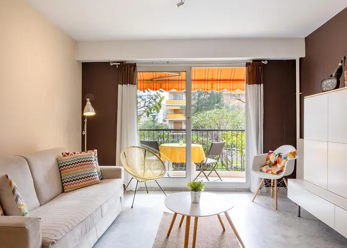 Les Glycines Apartman