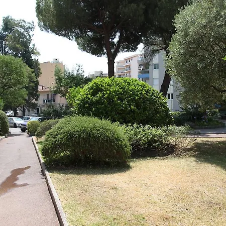 Les Glycines Mentona