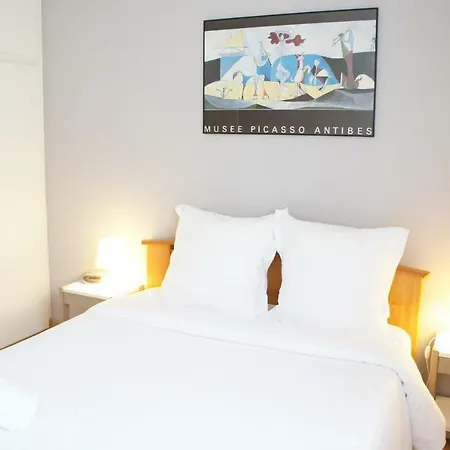 Apartament Les Glycines *