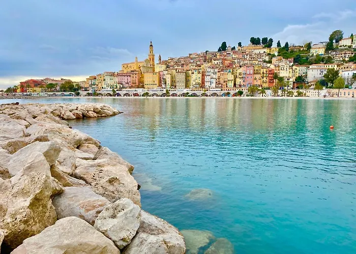 Les Glycines Menton
